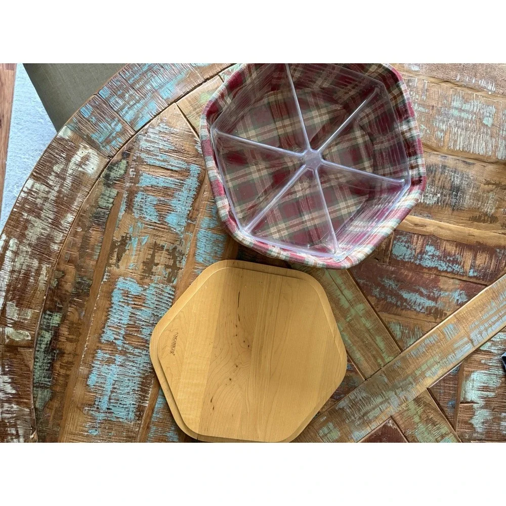 Longaberger Octagon Red Plaid Basket With 6 Slot Tray 13 Inch‎